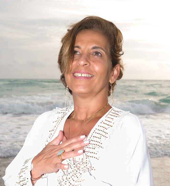 Phaedra De Sa León